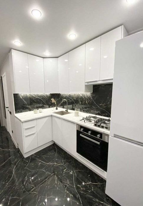 Сдаю светлую 1 ком. 1/8 ЖК Gardens Residense ор-р Ташкент сити Р1