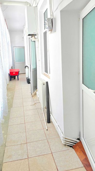 ULTRACENTRAL! Proprietar vand apartament 2 camere, decomandat, în casa interbelica UMF - Independentei - Filarmonica