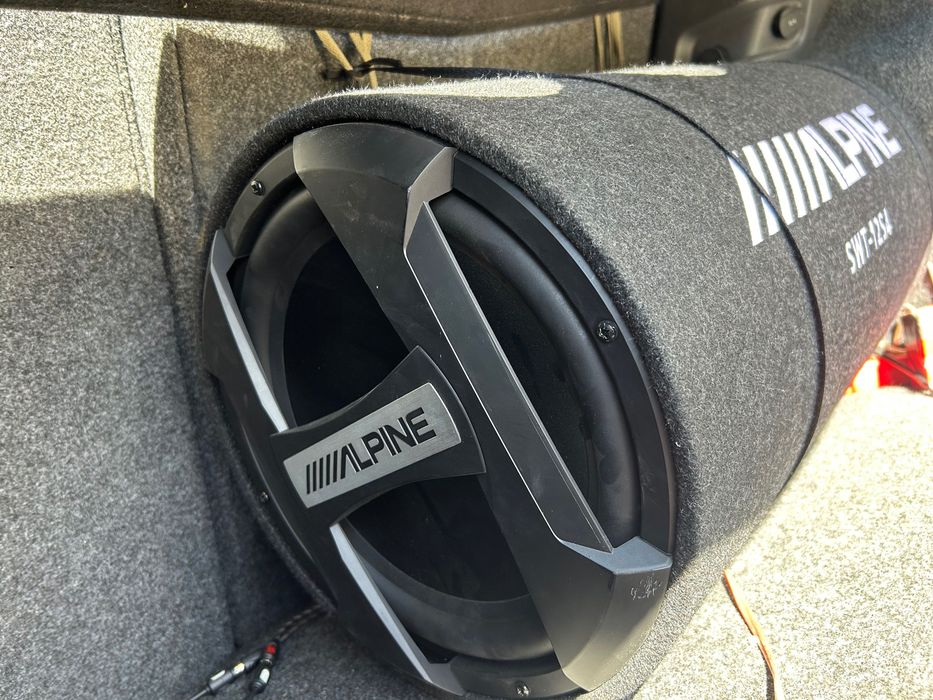 subwoofer auto alpine