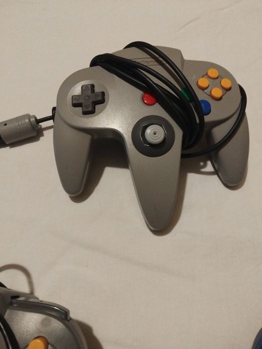 Nintendo 64 джойстици N64 joysticks