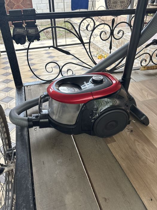 Пылесос бу,2025 года