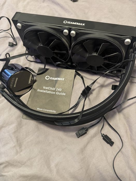 Vand Cooler Procesor Gamemax Ice Chill 240 Rainbow racire lichid ARGB