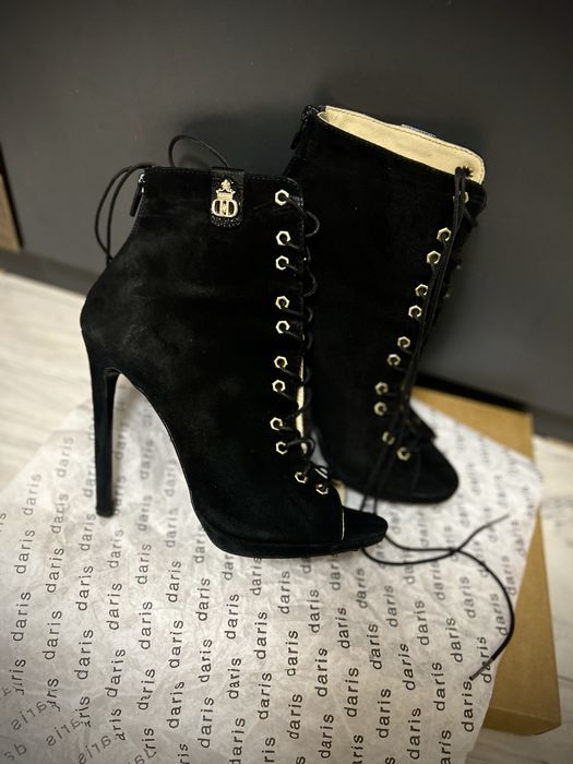 дамски обувки / токчета