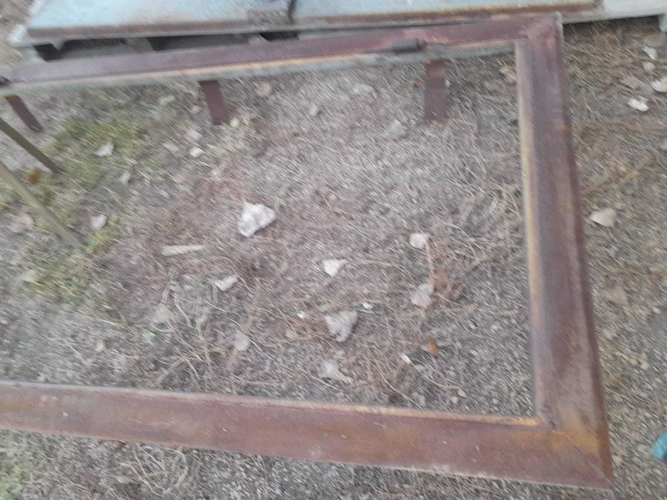 Продам металлическую двери