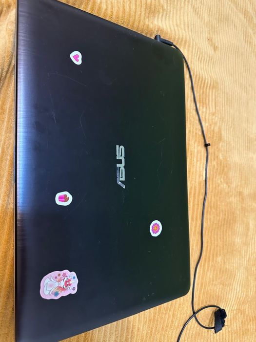 Продам ноутбук асус