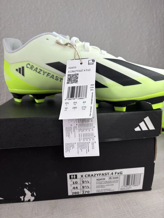 Ghete fotbal Adidas marimea 44, noi in cutie