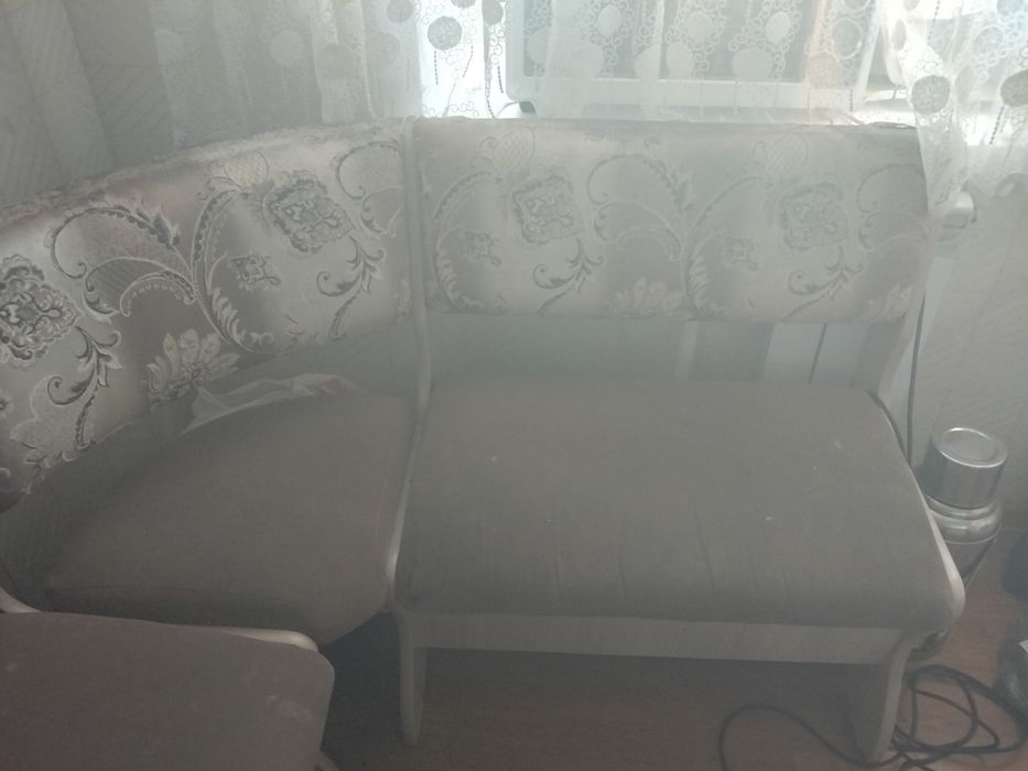 Продам кух диван. Недорого.