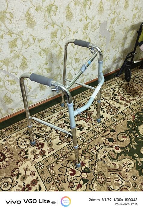 Продам ходунок,  новый