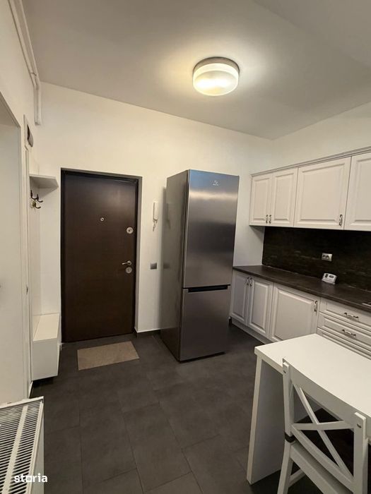 Apartament 2 dormitoare | 1 baie | 1 bucatarie | balcon | zona Central