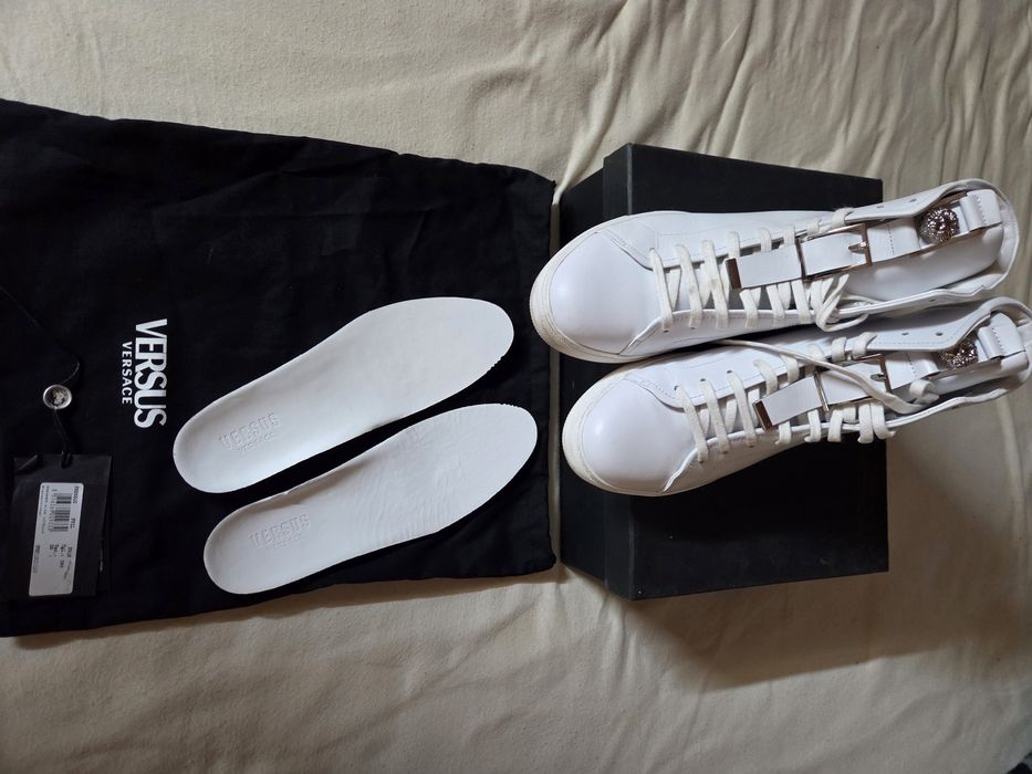 Adidasi Ghete Versus Versace Originali – Piele Alba – Ca Noi – Marimea 39 (Full Box)