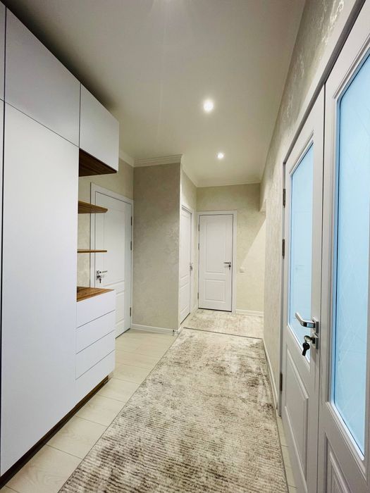 Продаётся 3 комнатная Французская планировка