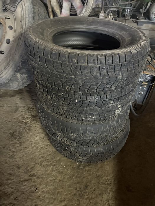 Шины зимние dunlop