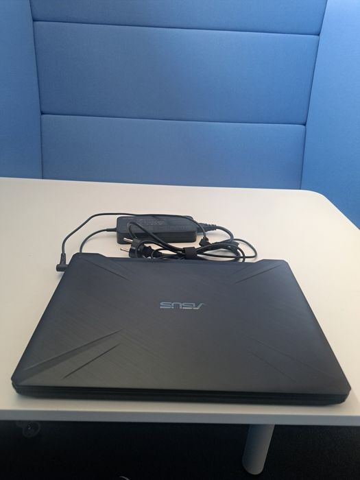 Laptop Gaming ASUS ROG FX505D