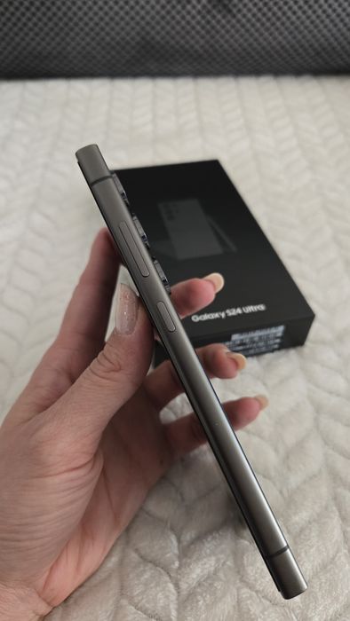 Samsung galaxy S24 ultra.