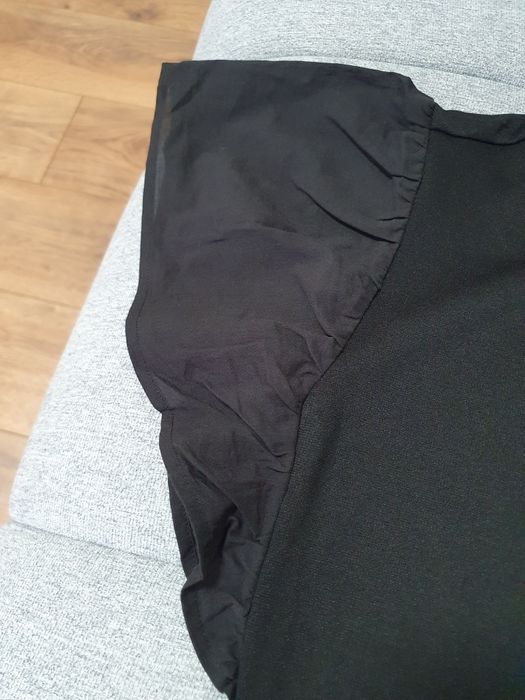 Малка черна рокля