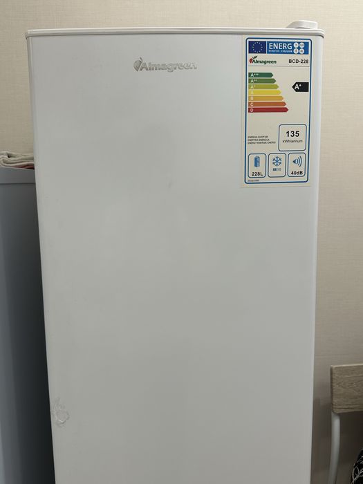 Холодильник Almagreen BCD - 228 белый