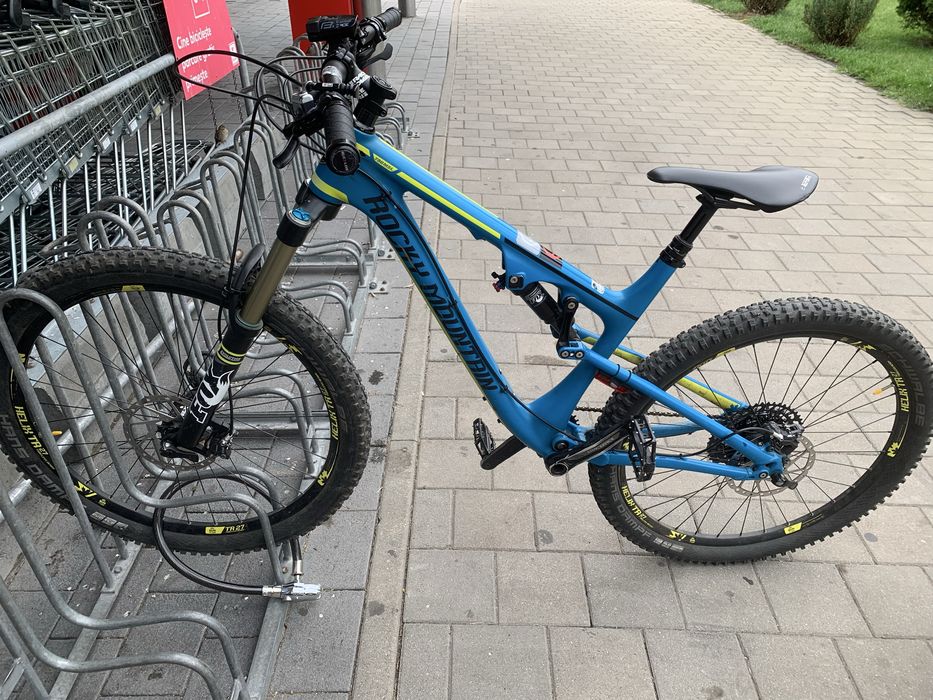 Vand bicicleta Rocky Mountain