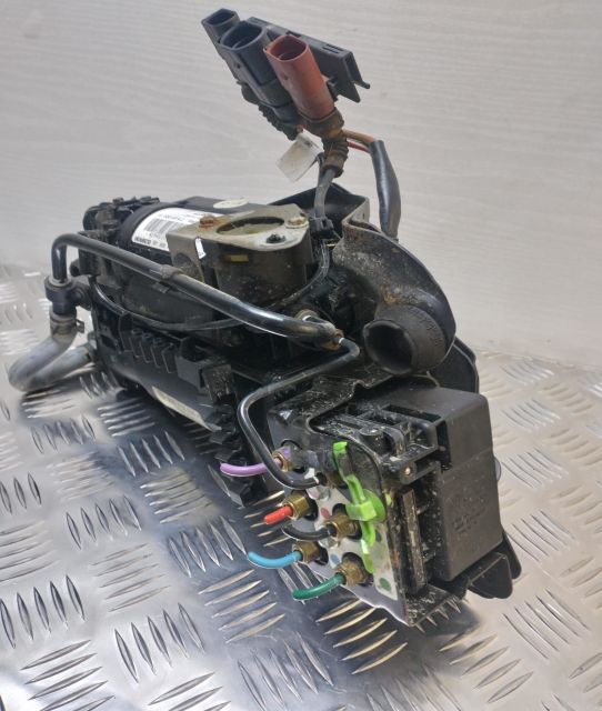 Compresor Suspensie  3D0616005K Volkswagen VW Phaeton prima generatie