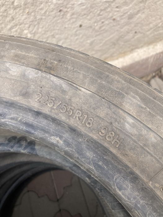 Продам Шины R18 225/55