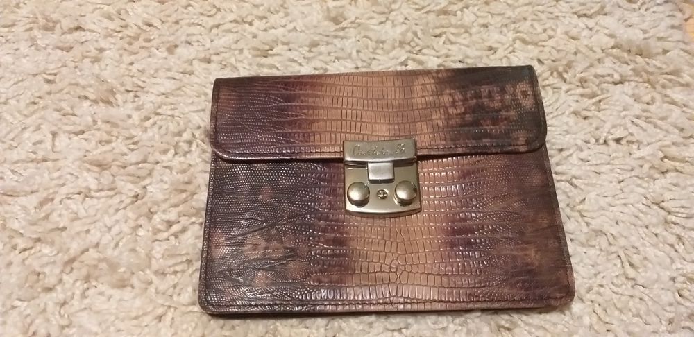 Geanta Musette, piele naturala,editie limitata,300lei