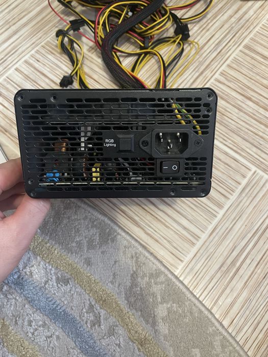 Блок питания LITPOWER RGB 650 W