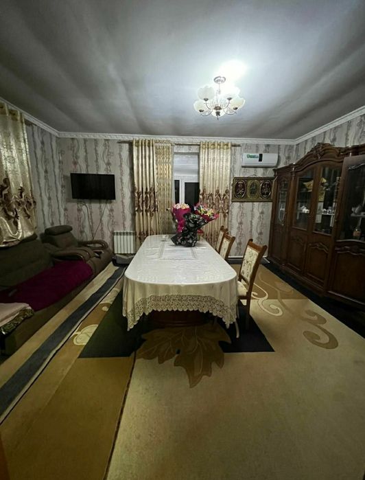 Navoiy shaxar Guliston 2 da Hovli turar joy