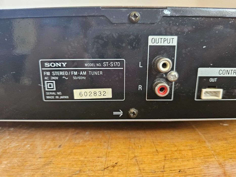 тунер sony st-s170v перфектен