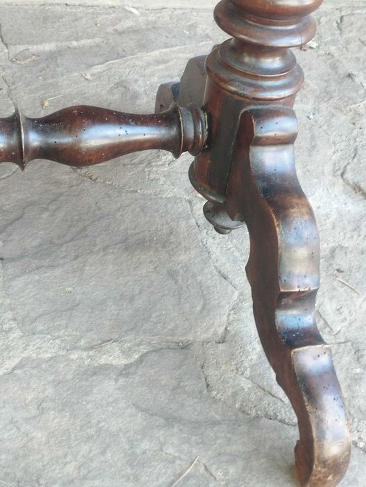 Маса с орехов фурнир.