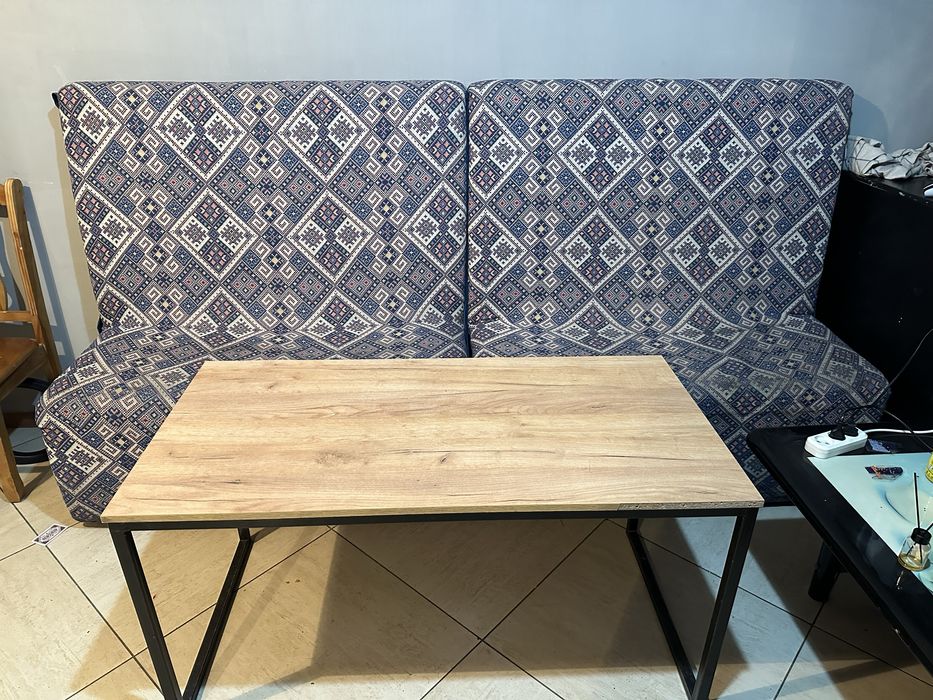 Холодильник для напитков|Ресепшн|столы|диваны