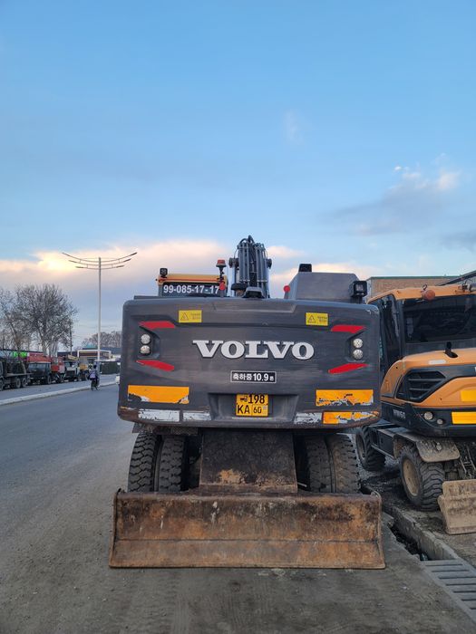 Volvo EW205E 2017-yil
