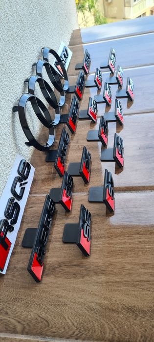 Емблема Audi S3 S5 S7 S8 SQ3 SQ5 SQ7 SQ8 Емблеми V8T V10 W12 Ауди A8L