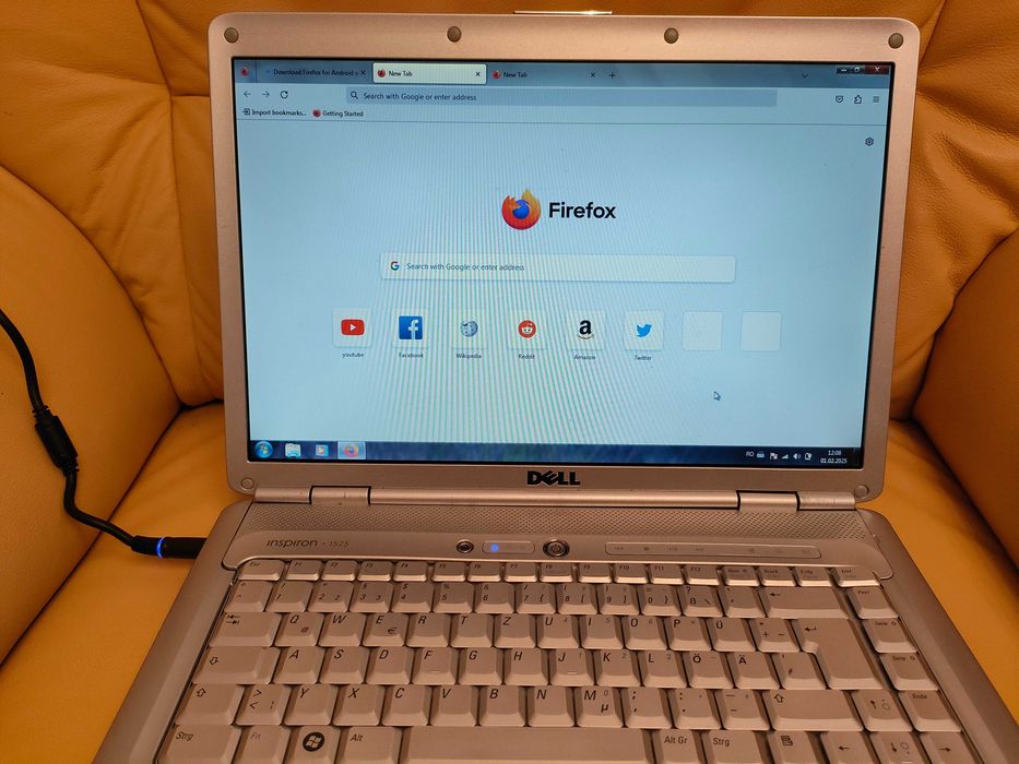 Laptop DELL Inspirion 1525 , 15,6 inch, cu incarcator original