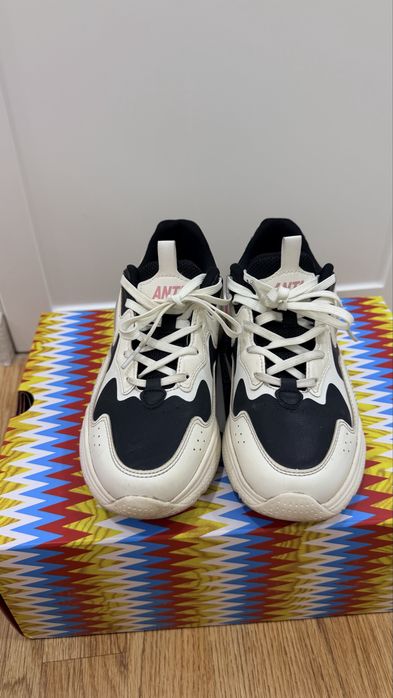 Кроссовки Anta 38 р