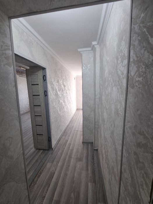 Dom sotiladi konditerskiy 4 etaj 1 xonali