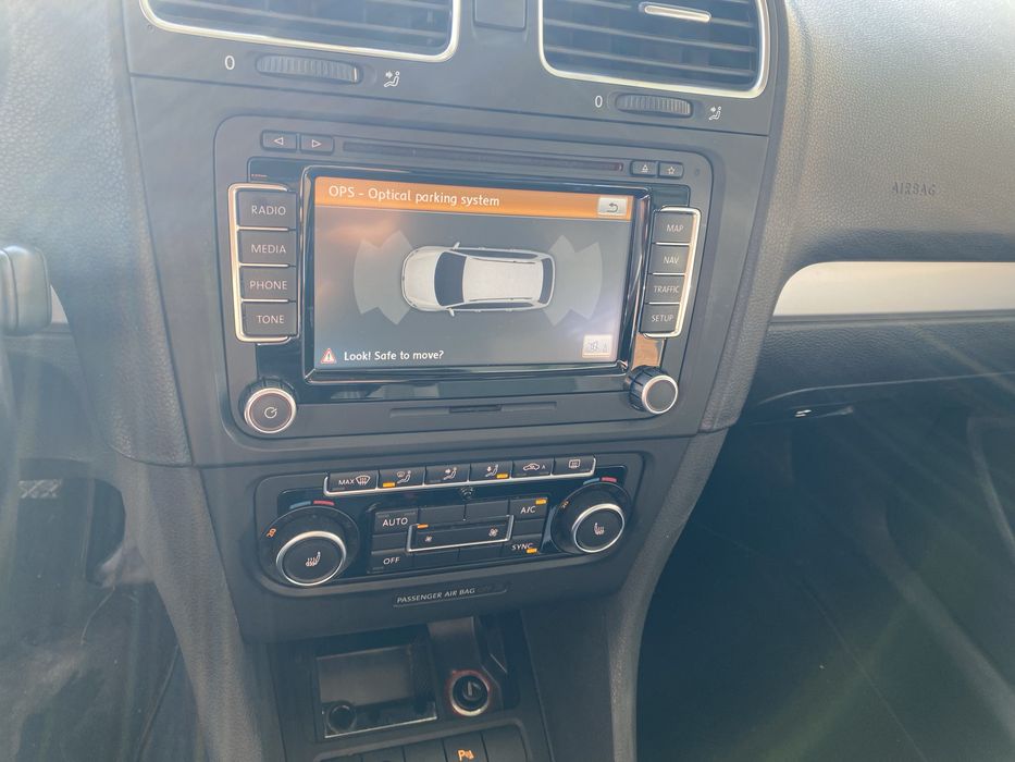 VOLKSWAGEN Golf 2012 — imagine 5