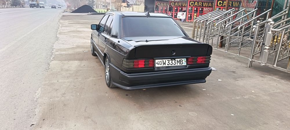 Mers 190kuzov holati yahshi