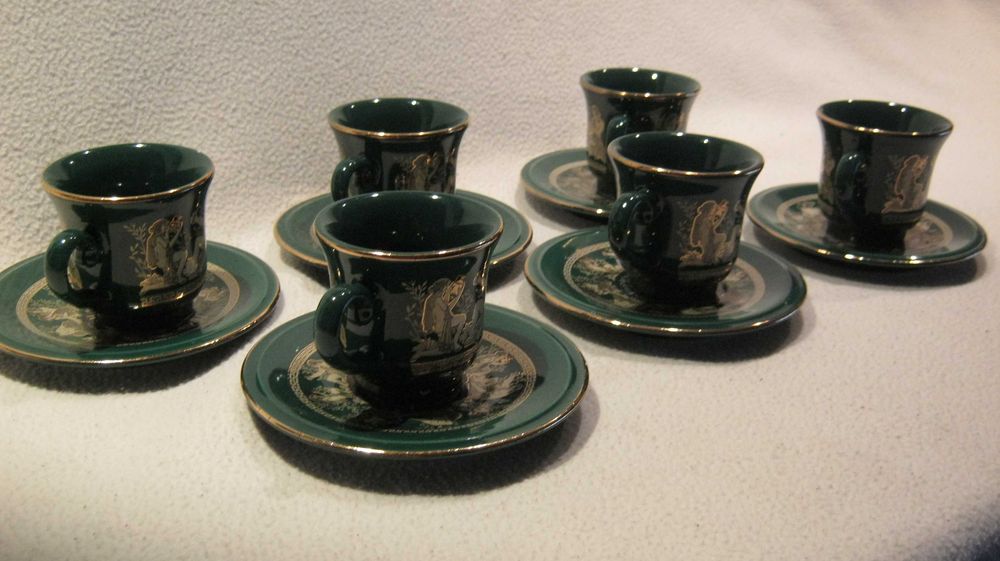 Set 6 piese,CESTI CAFEA,portelan Grecia placat cu aur 24K
