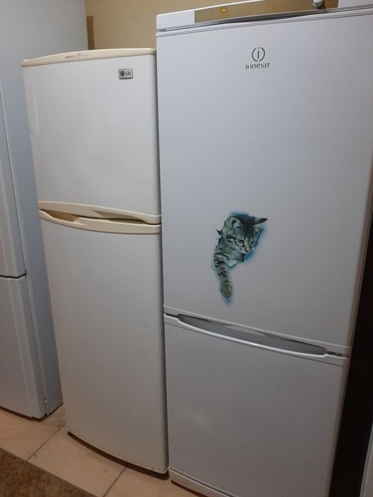 Холодильник Indesit . Гарантия. Доставка. Ватс Апп.