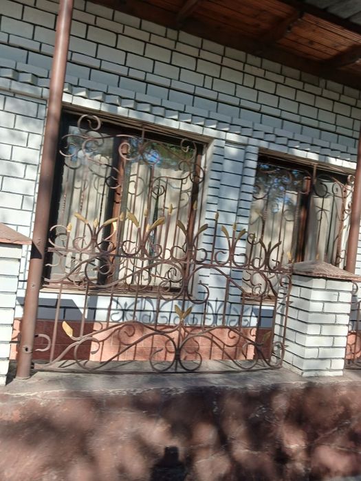 Продам 2 дома на одном участке
