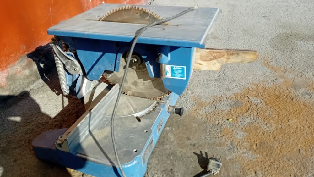 Uzchilik 2011 yil ishledi