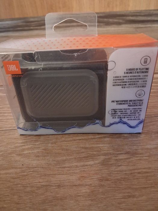 Bluetooth колонка JBL