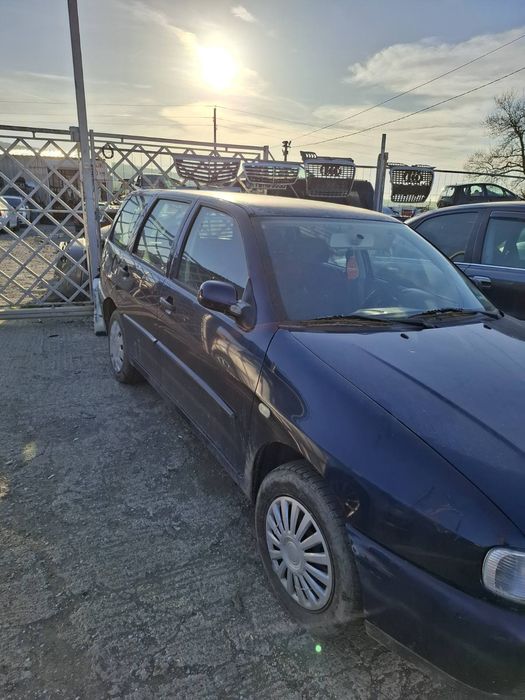 Volkswagen Polo 1.4 бензин 99 година комби на части