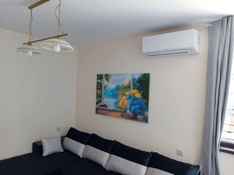 Дава се под наем Двустаен апартамент в София, Триъгълника - 46 кв.м за 450 € - Снимка #1