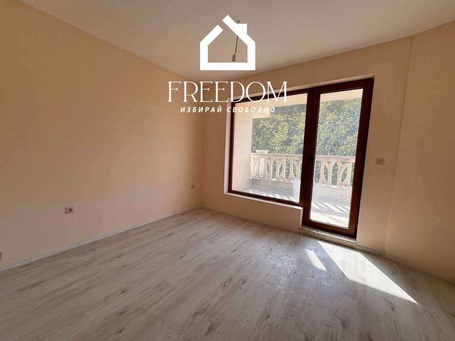 Продава се Тристаен апартамент в Варна, Бриз - 125 кв.м за 1360 €/кв.м - Снимка #6