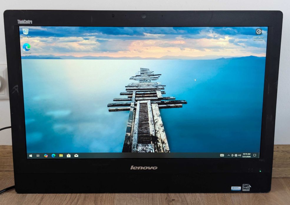 Calculator Lenovo ThinkCentre M93z, Display 24" Full HD, intel i7-4790, 8GB RAM, SSD