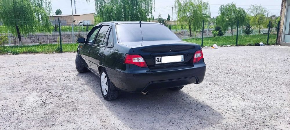 Daewoo Nexia II SOHC гибрид сотилади.