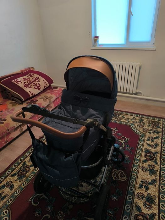 Продам детскую коляску Teknum