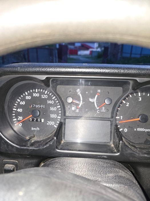 Vând  Hyundai  Galloper