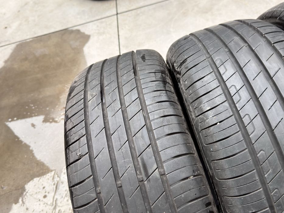 215/55/R17 Goodiyear EfficientGrip 4бр летни dot1020