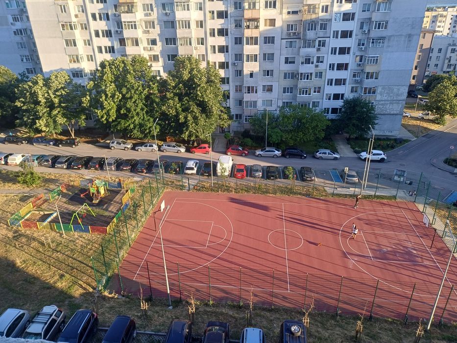 Тристаен апартамент в Кайсиева Градина